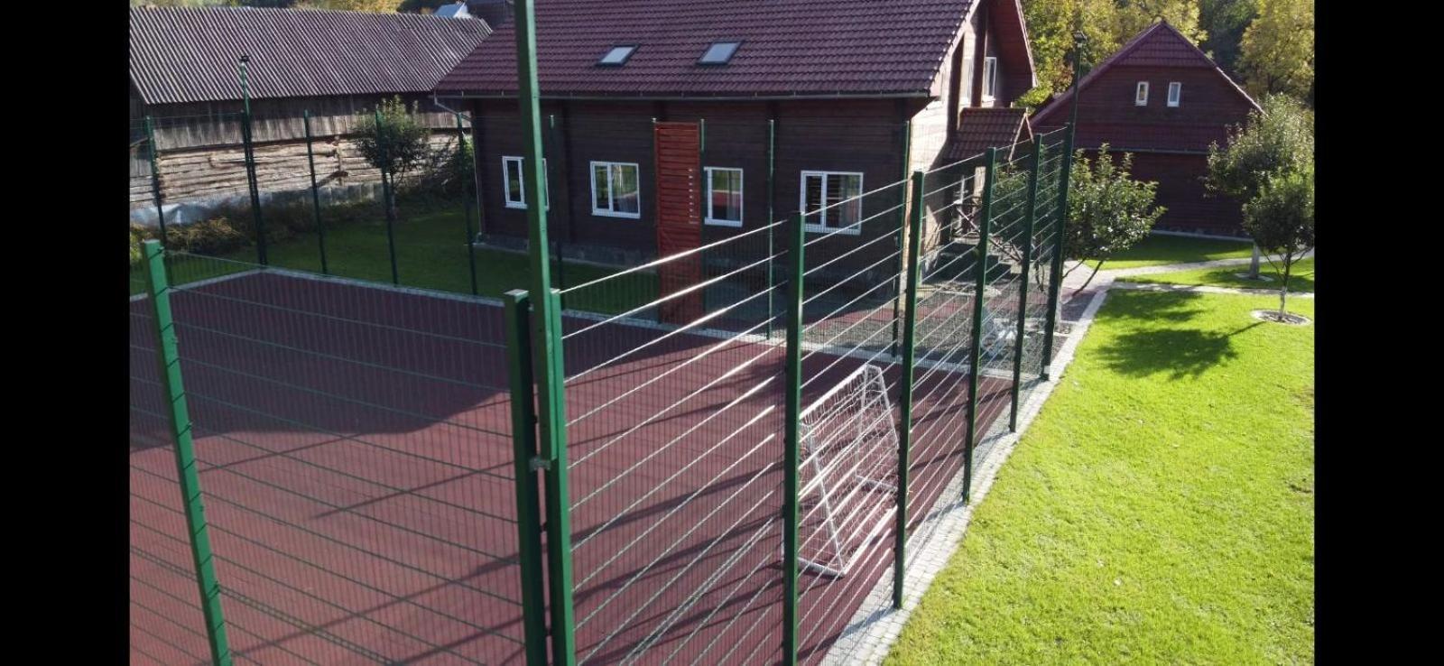 Зачаровані Карпати, Воловець エクステリア 写真